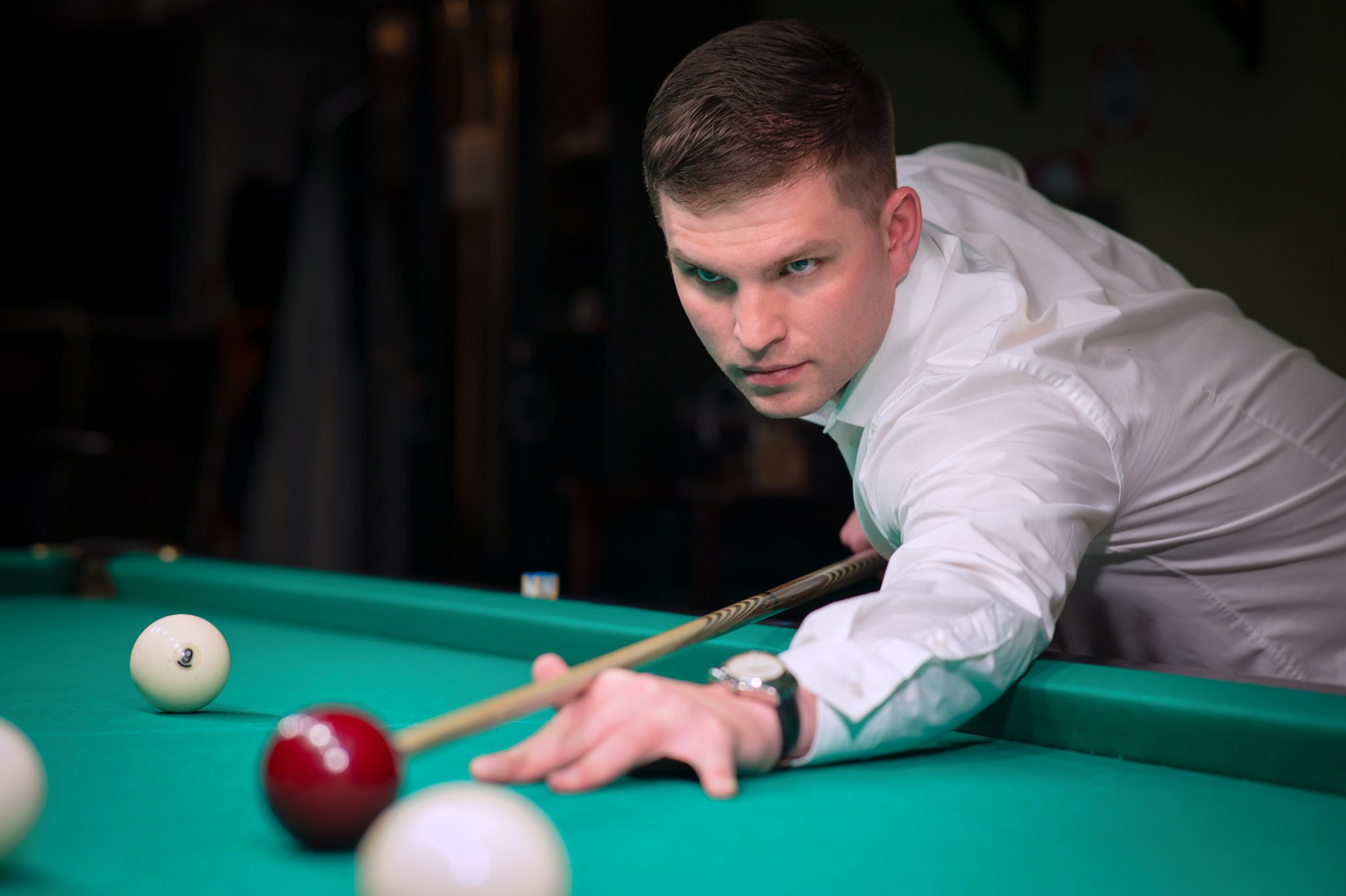 Тренер по игре в <span>бильярд в Москве</span>